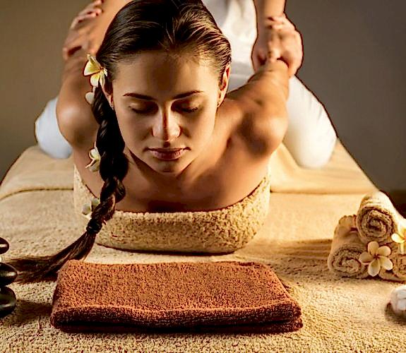 Traditional Thai Massage by Refresh SPA & Turkish Bath in Alanya Antalya